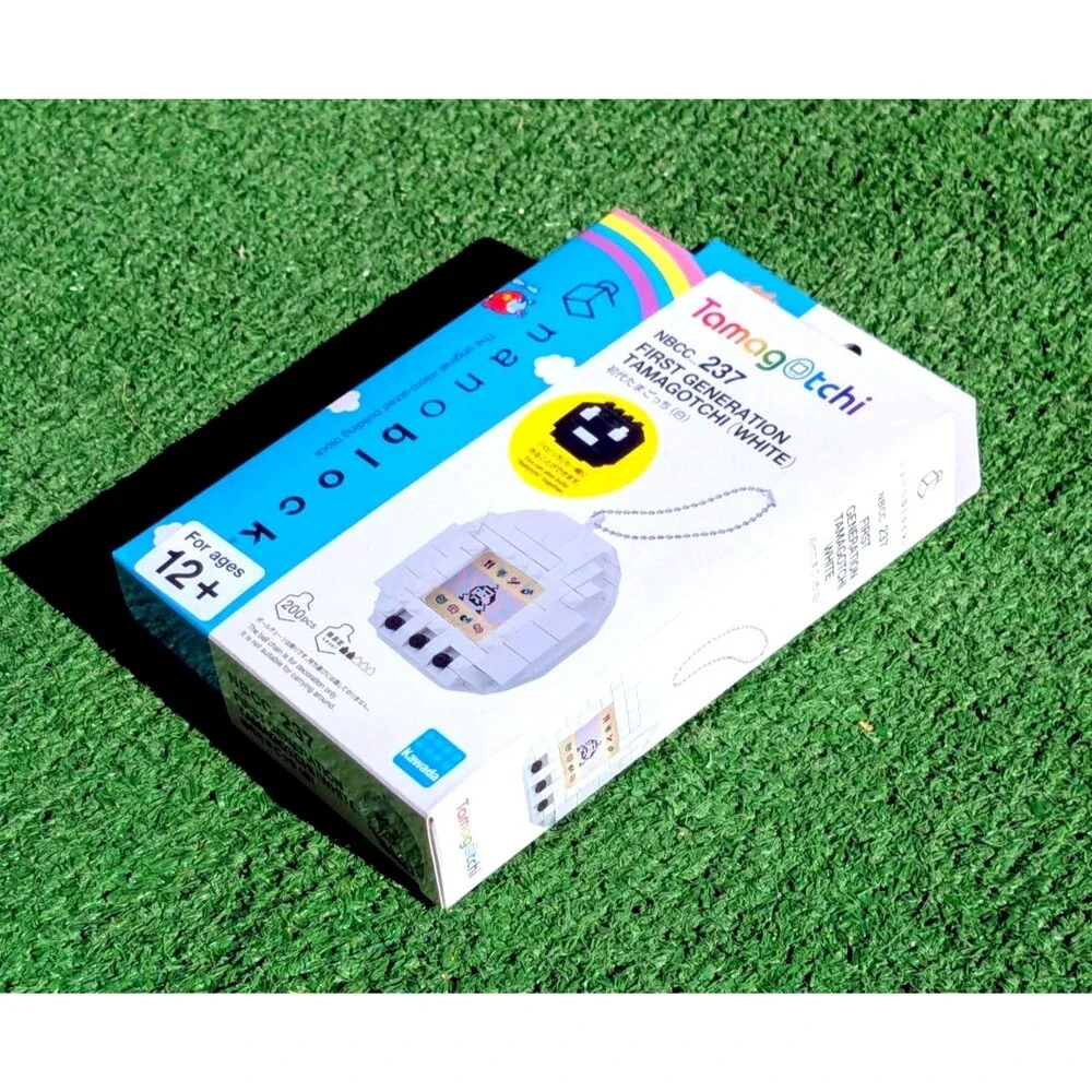 Nanoblock Tamagotchi-Character Collection First Generation Tamagotchi Build NIB